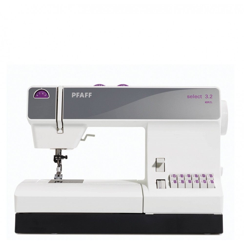 PFAFF Select Line 3.2 au meilleur prix Tél 01 42 38 00 38