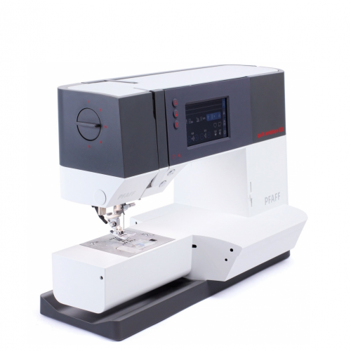PFAFF AMBITION 630 machine à coudre avec 201 points de couture