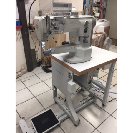 OMAC 669 EOS petit nez machine piqueuse triple entrainement à bras canon