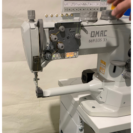 OMAC 669 EOS XS Machine piqueuse à bras canon petit-nez