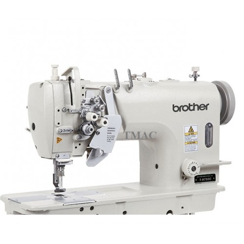 Brother T-8450C Piqueuse 2 aiguilles ESCAMOTABLES crochet standard