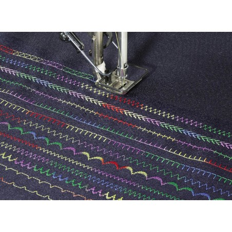 JUKI LZ-2290A MACHINE PIQUEUSE ZIG ZAG ELECTRONIQUE