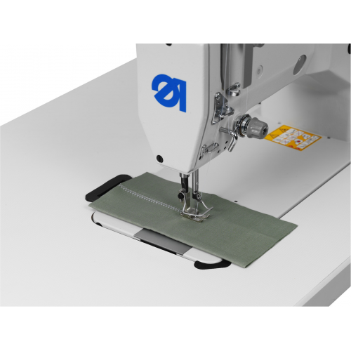 DURKOPP-ADLER 523i-411 Piqueuse plate machine à zigzag
