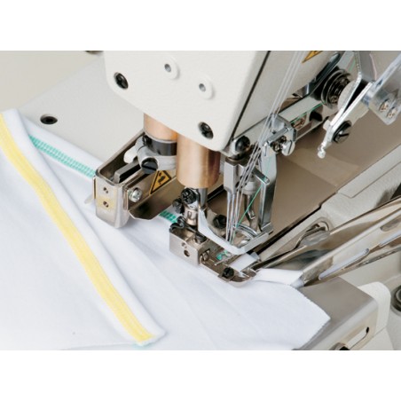 JUKI MF-7523-C11-B Machine colleteuse