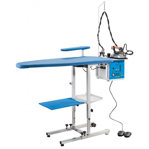 BATTISTELLA KER/5 table à repasser équipée avec chaudière 4,5 L