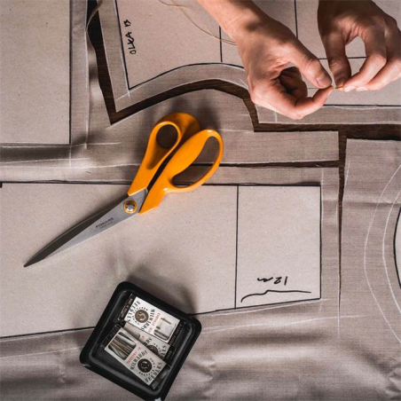 Ciseaux Classic tailleur droitiers 27 cm - FISKARS
