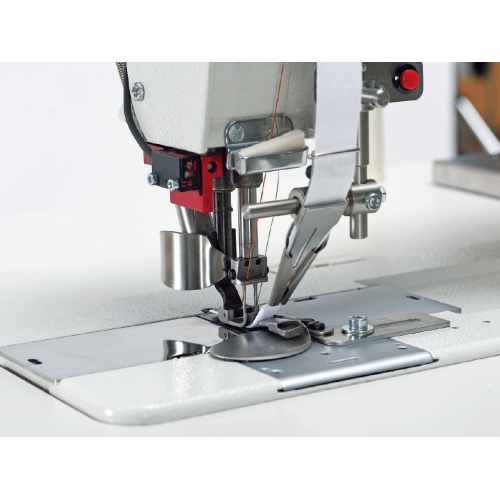 Machine automate pour l’ourlet des poches avant SIP-ITALY 8720-SPVFP