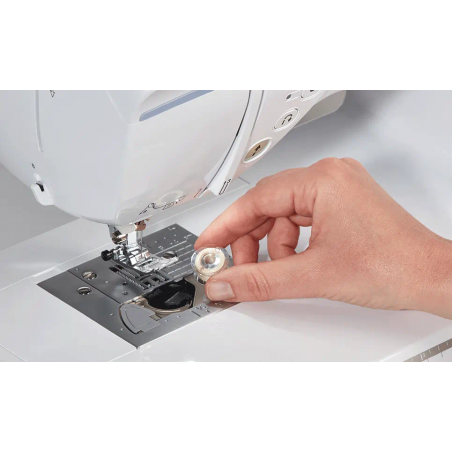 Brother Innov-is NV2700 Machine à coudre, à quilter et à broder