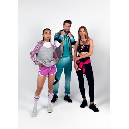 Surjeteuse Airflow 3000 avec système automatique d’enfilage à air Simplifiez-vous la couture des tissus difficiles