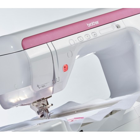 BROTHER INNOV-IS V3LE Limited Edition machine à broder électronique
