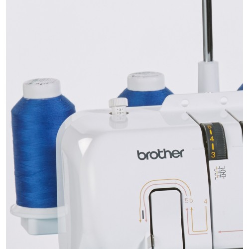 BROTHER 2104D machine surjeteuse familiale avec 3 ou 4 fils