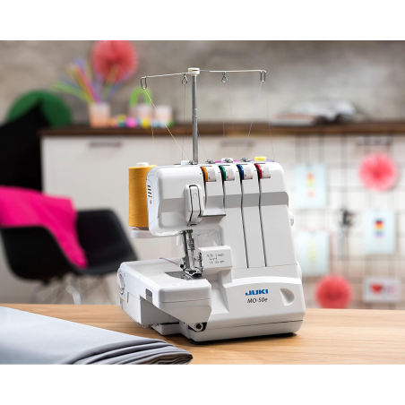 JUKI MO-50 machine surjeteuse familiale 4 fils