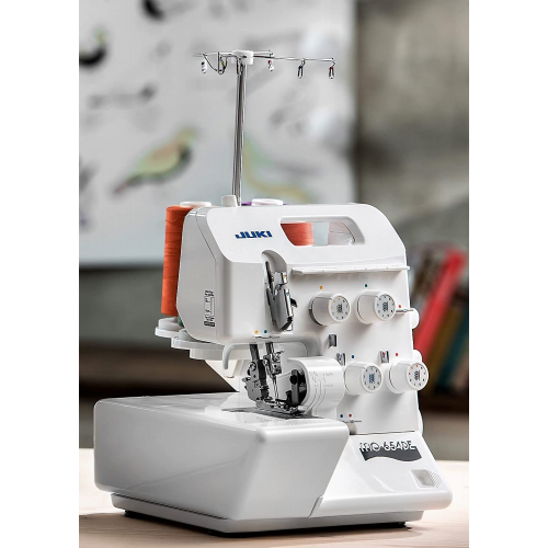 JUKI MO654DE machine surjeteuse familiale 2,3 et 4 fils